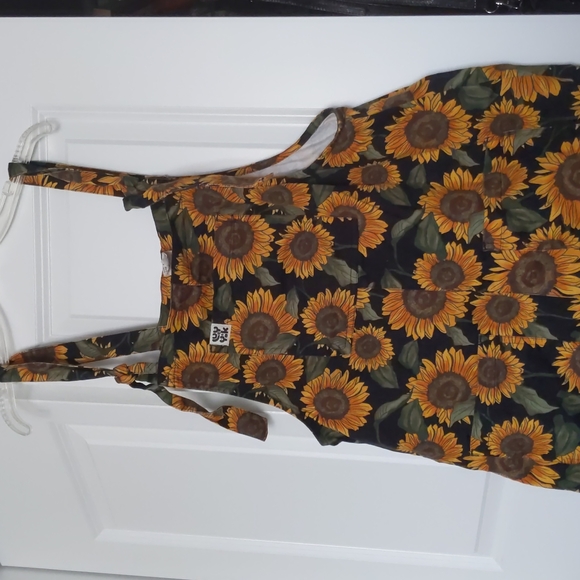 Lucy & Yak Pants & Jumpsuits Lucy And Yak Sunflower Dungarees 2l Poshmark
